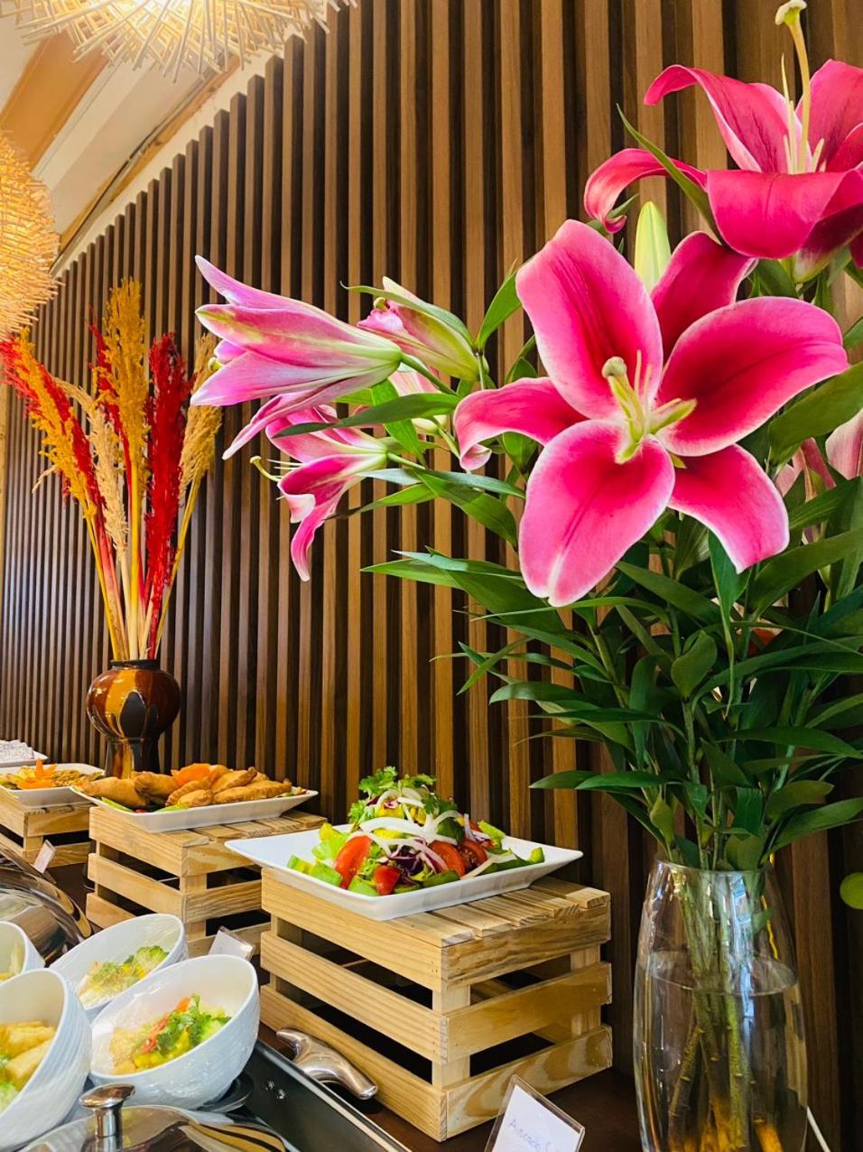Na Nue Hotel 胡志明市 外观 照片