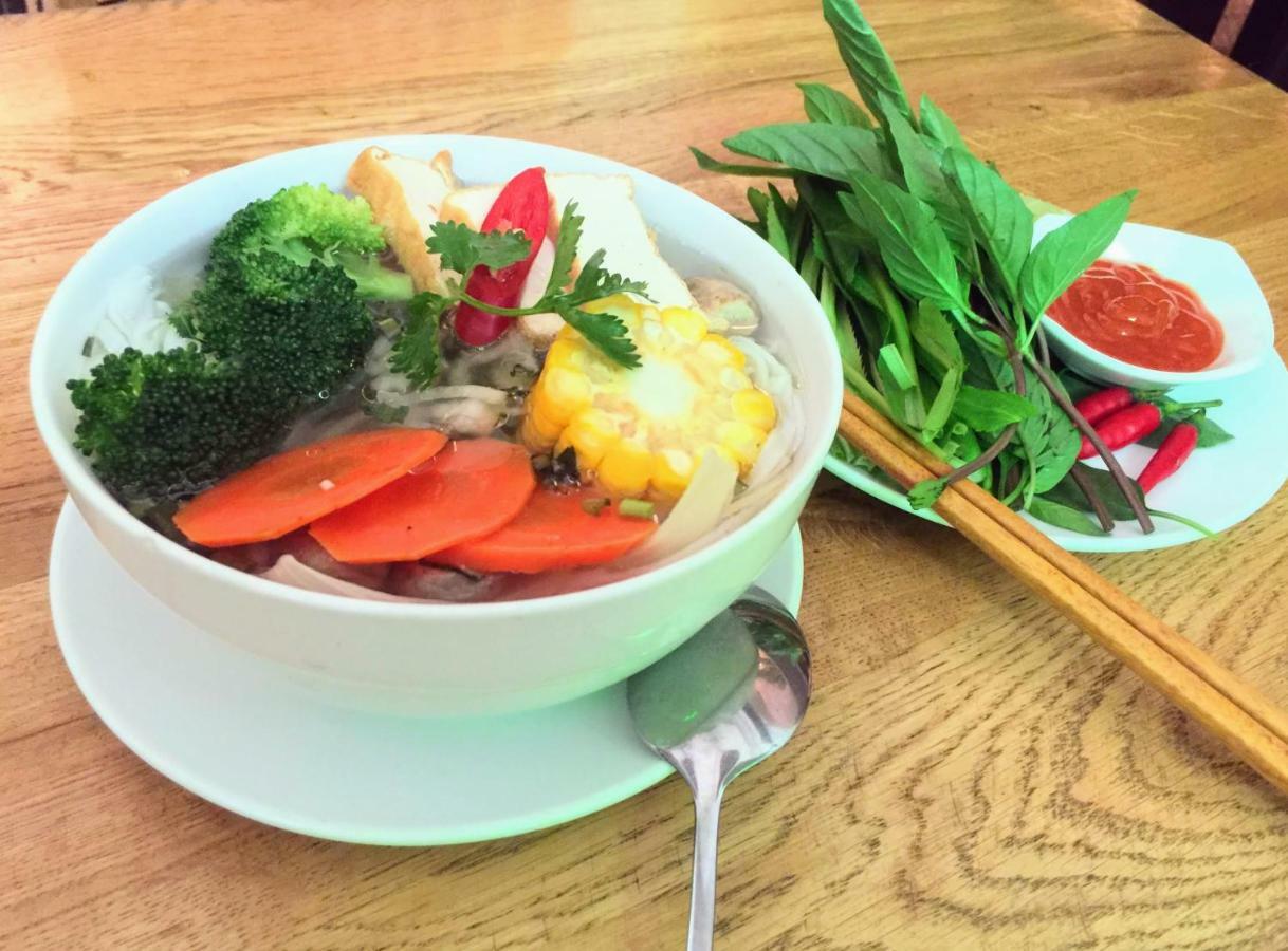 Na Nue Hotel 胡志明市 外观 照片